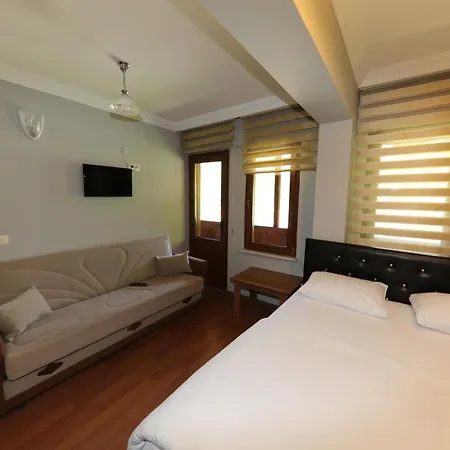 Hotel Paradise *
